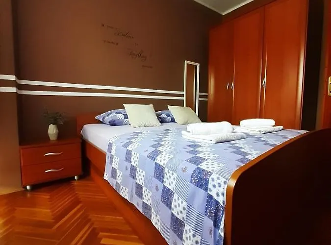 Apartment Gloria